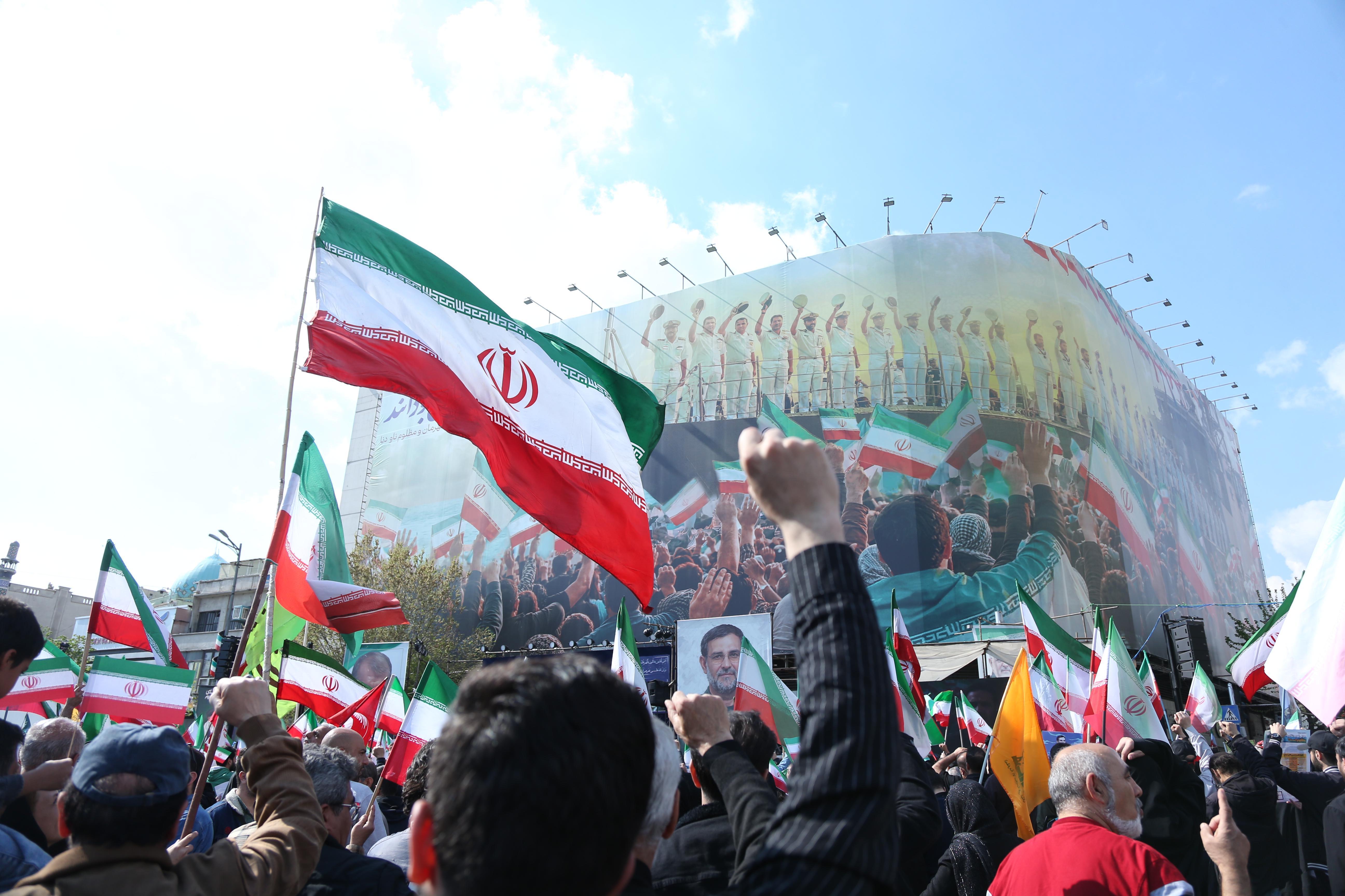 【技术复盘】从48小时到82小时:特朗普对伊最后通牒的七次演变的深层逻辑 新闻