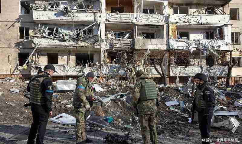 俄军饱和打击技术复盘:1500天困局的三层战略死结 新闻