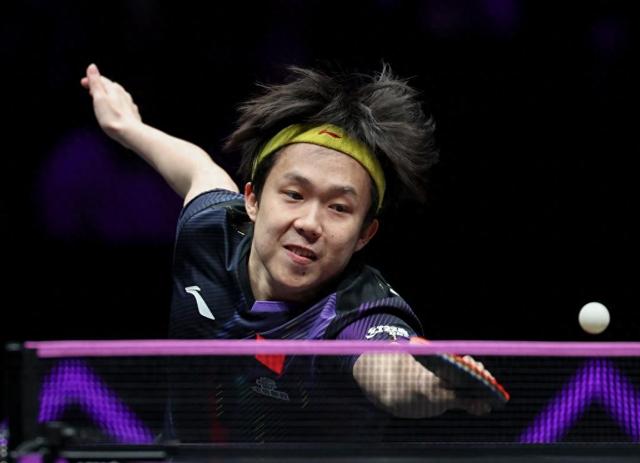  重庆赛场风云突变，王楚钦孙颖莎双双止步；新生力量强势崛起，日本选手频频制造惊喜。 体育新闻