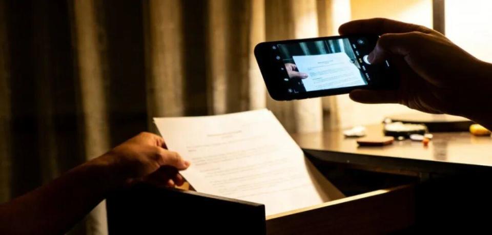  家庭闲谈酿大祸：干部张某带密回家，李某偷拍外传；境外势力暗中操控，惊醒八小时外警惕！ 新闻 家庭闲谈酿大祸：干部张某带密回家，李某偷拍外传；境外势力暗中操控，惊醒八小时外警惕！ 新闻 家庭闲谈酿大祸：干部张某带密回家，李某偷拍外传；境外势力暗中操控，惊醒八小时外警惕！ 新闻 家庭闲谈酿大祸：干部张某带密回家，李某偷拍外传；境外势力暗中操控，惊醒八小时外警惕！ 新闻