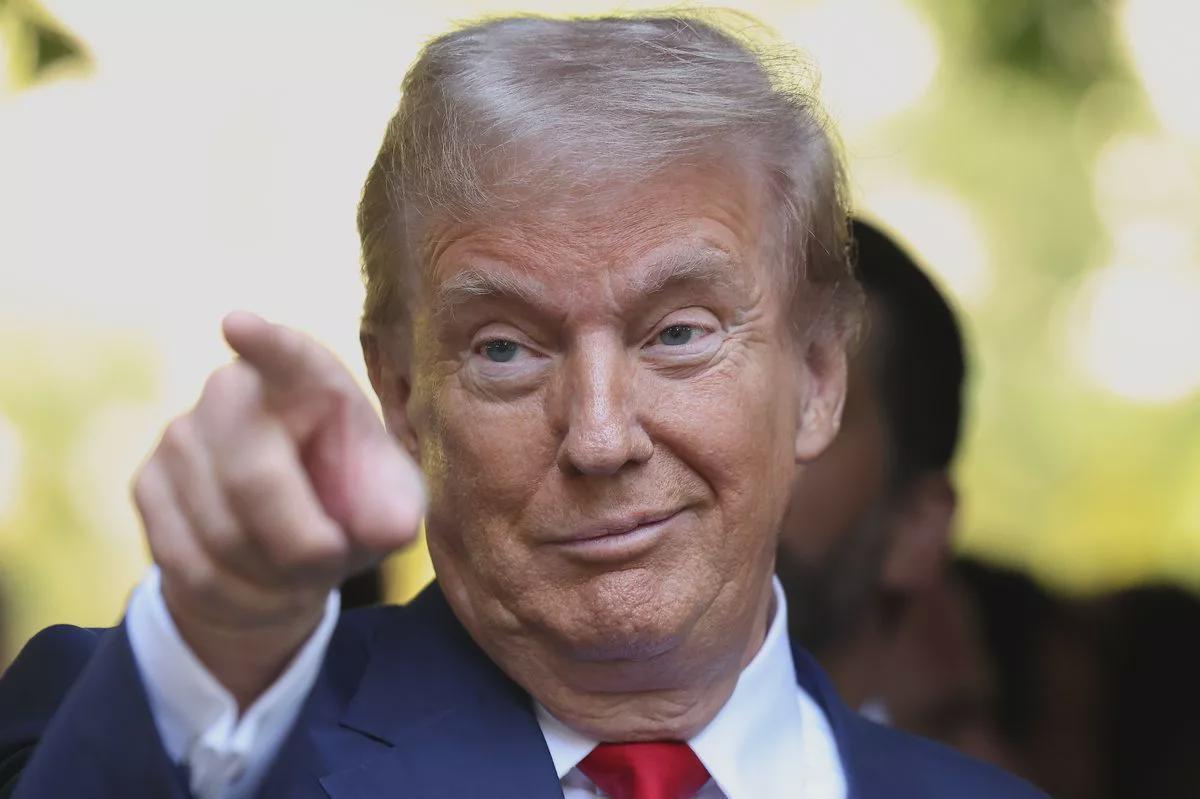  【深度解析】美伊博弈迷局：信息战、军事部署与外交窗口期的三重博弈 新闻