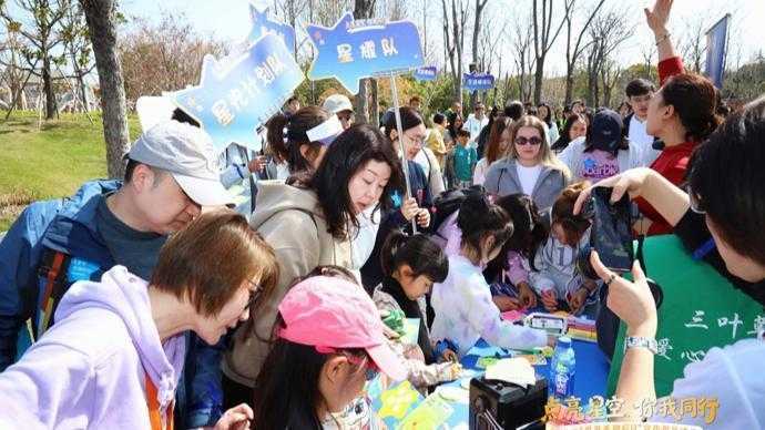 当"星星的孩子"学会递出咖啡：一群年轻人的春日蜕变 新闻
